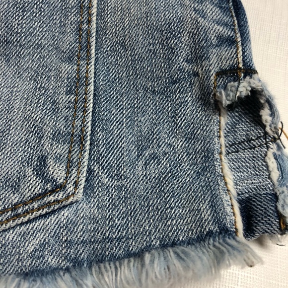 Free People Jean Shorts Size 27 (waist 30”) Eliot Rainbow Waist Very Distressed - Picture 9 of 10